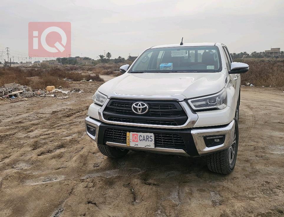 تويوتا هايلوكس